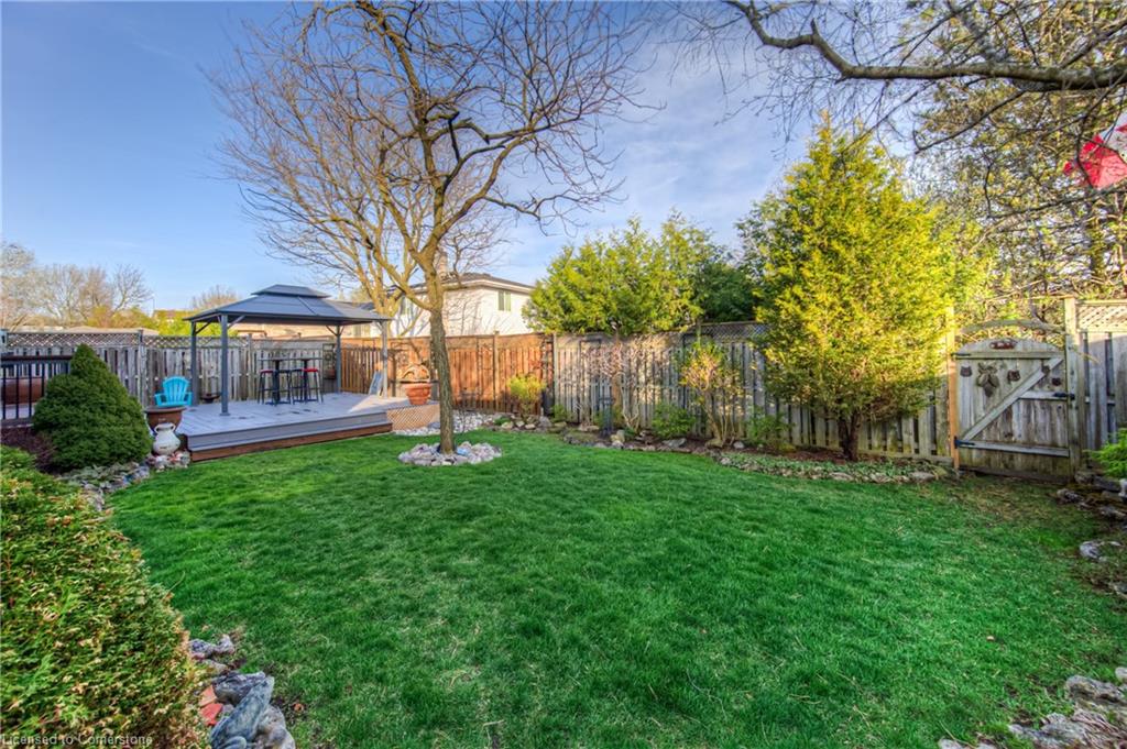 365 Twinflower Crescent Property Photo 42