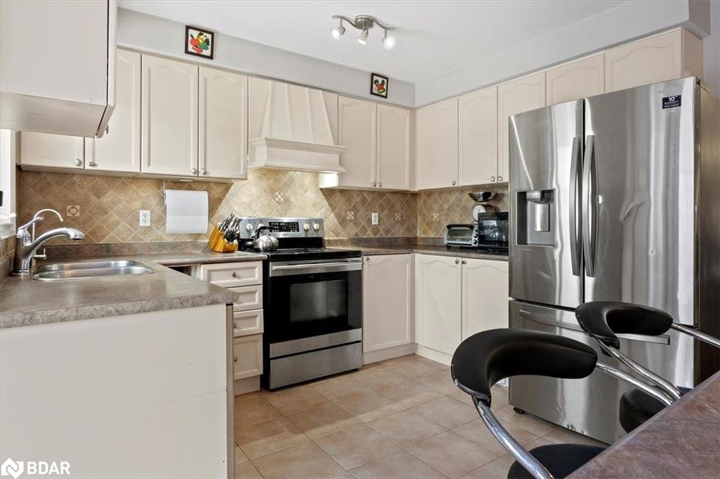 16 Goodwin Avenue Property Photo 18