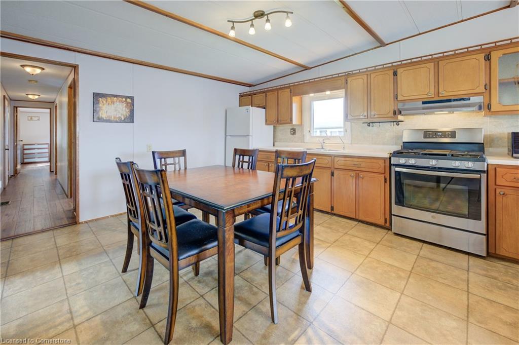 25 Grand Vista Crescent Property Photo 14