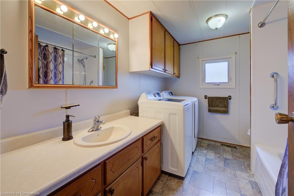 25 Grand Vista Crescent Property Photo 20