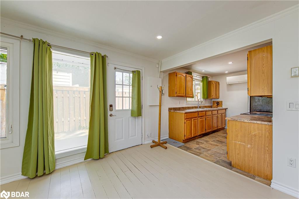 54 Homewood Avenue Property Photo 13