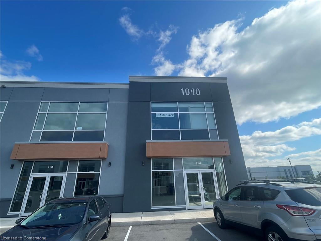 207-1040 Garner Road W Property Photo