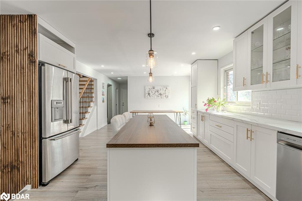 25 Marshall Street Property Photo 6
