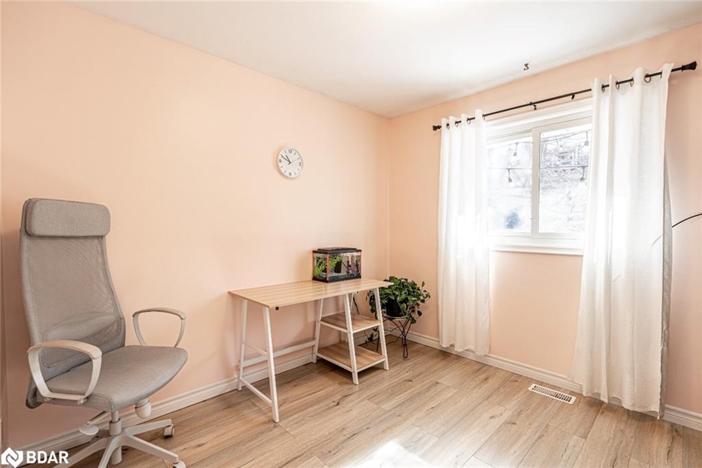 25 Marshall Street Property Photo 15