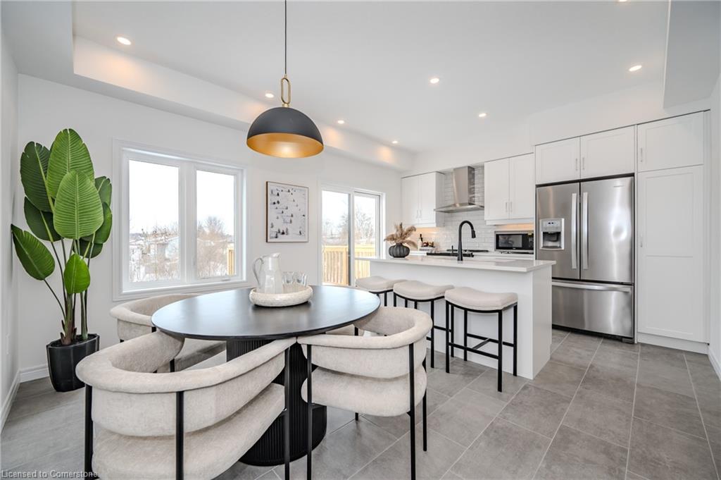 8 Sora Lane Property Photo 7