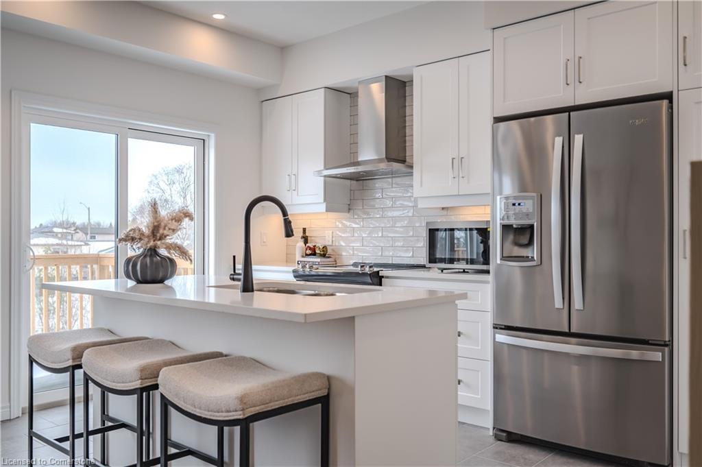 8 Sora Lane Property Photo 11