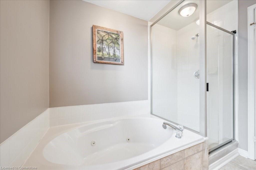 2-5 Quinte Crescent Property Photo 21