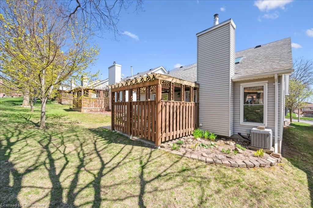 2-5 Quinte Crescent Property Photo 34