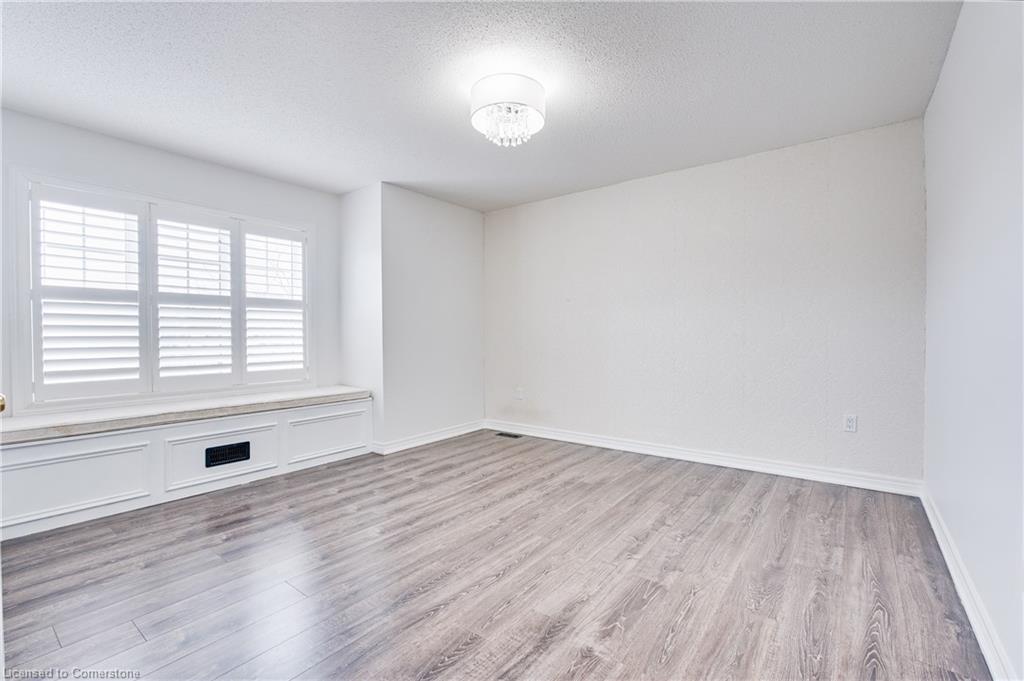 111 Galileo Drive Property Photo 26