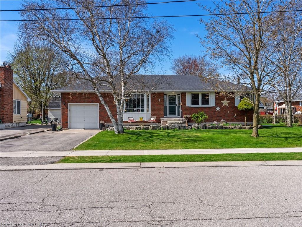 4 Laidlaw Street Property Photo 1