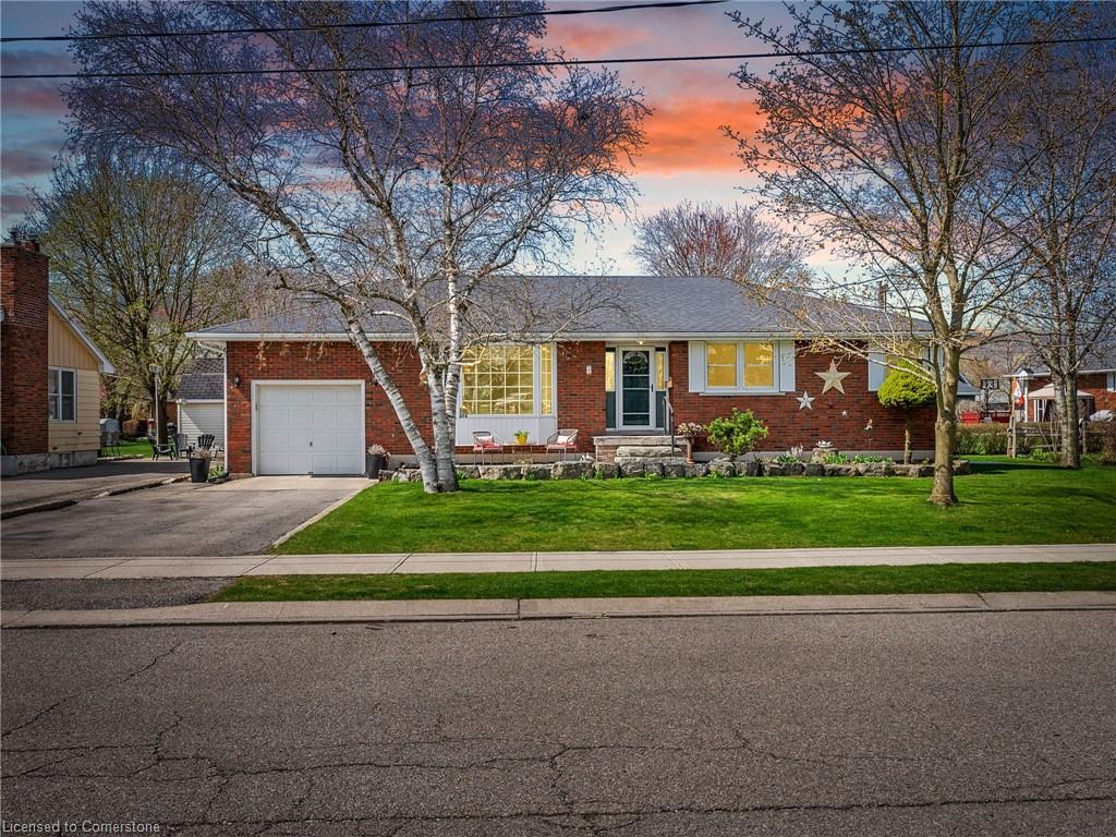 4 Laidlaw Street Property Photo 2