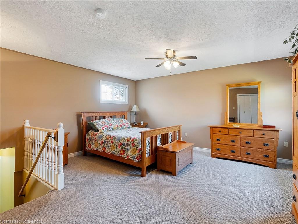 4 Laidlaw Street Property Photo 11