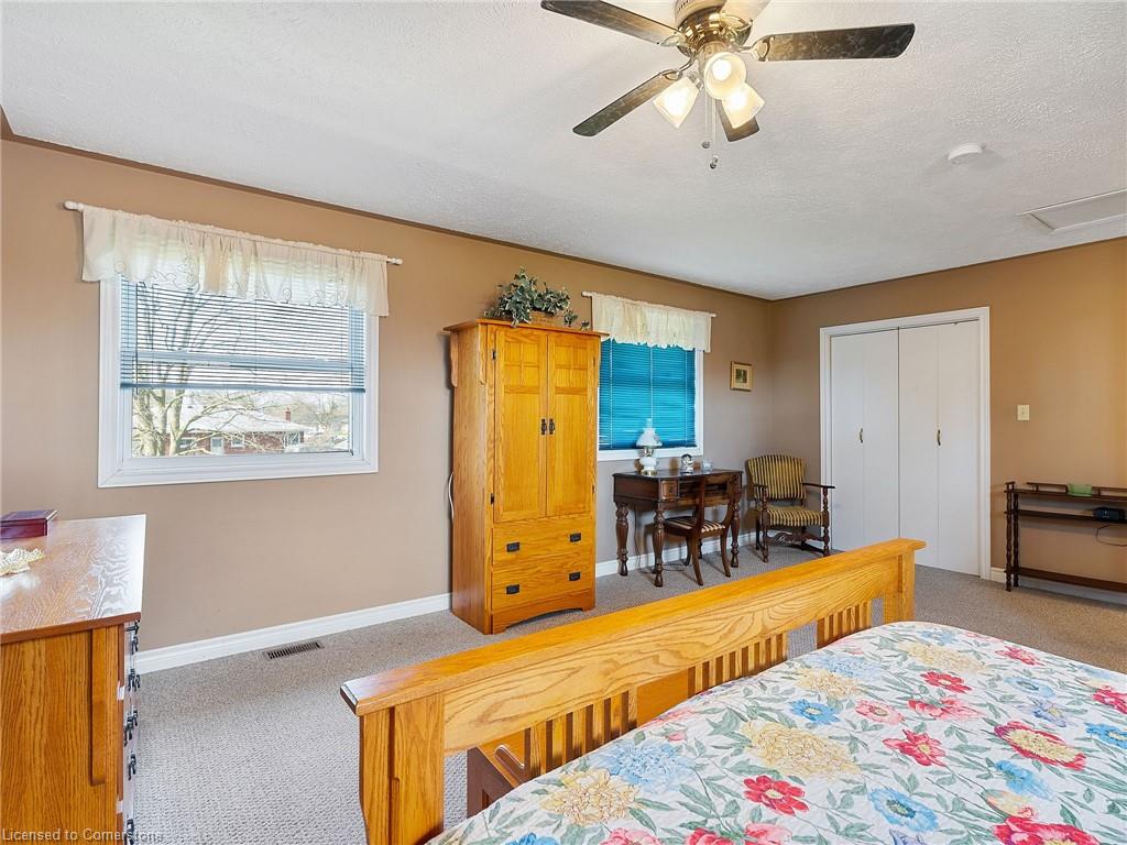 4 Laidlaw Street Property Photo 12