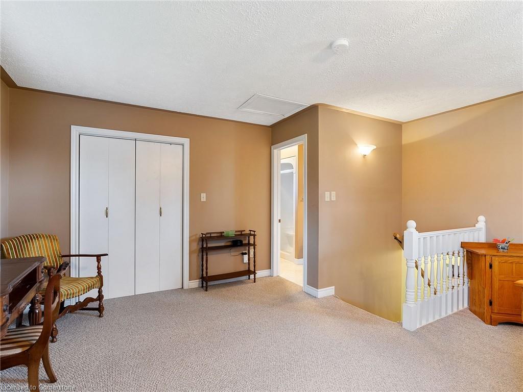 4 Laidlaw Street Property Photo 13
