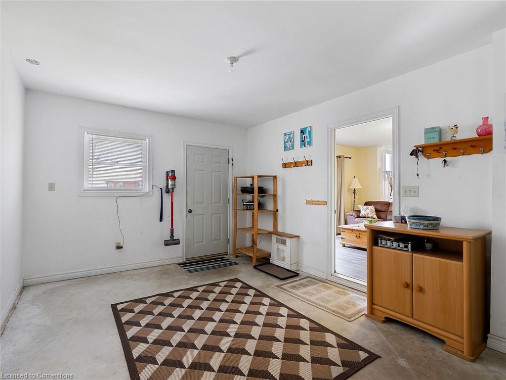 4 Laidlaw Street Property Photo 25