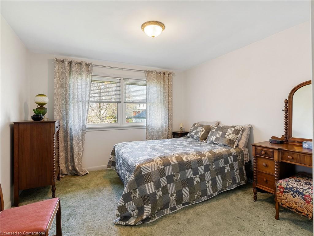 4 Laidlaw Street Property Photo 31