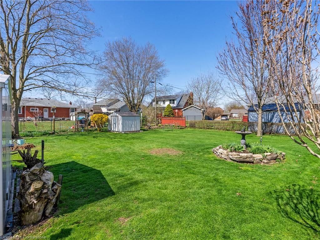 4 Laidlaw Street Property Photo 42