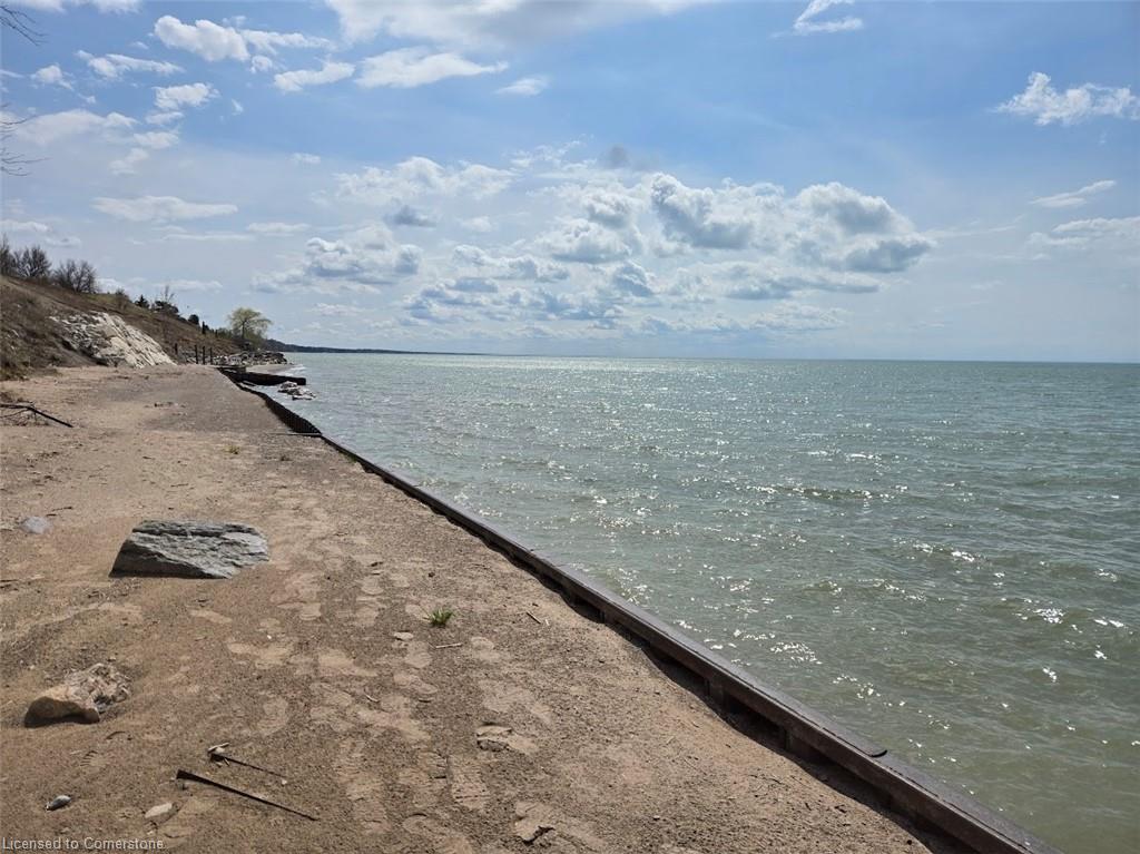 72147 Lake Shore Drive Property Photo 11