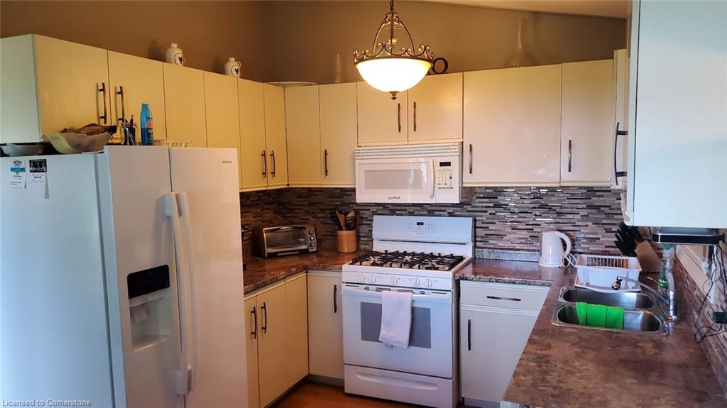 72147 Lake Shore Drive Property Photo 13