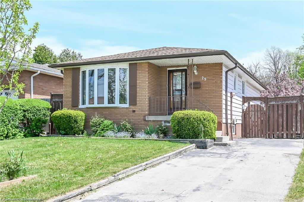 29 Birchcliffe Crescent Property Photo