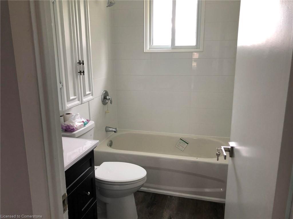 29 Birchcliffe Crescent Property Photo 10