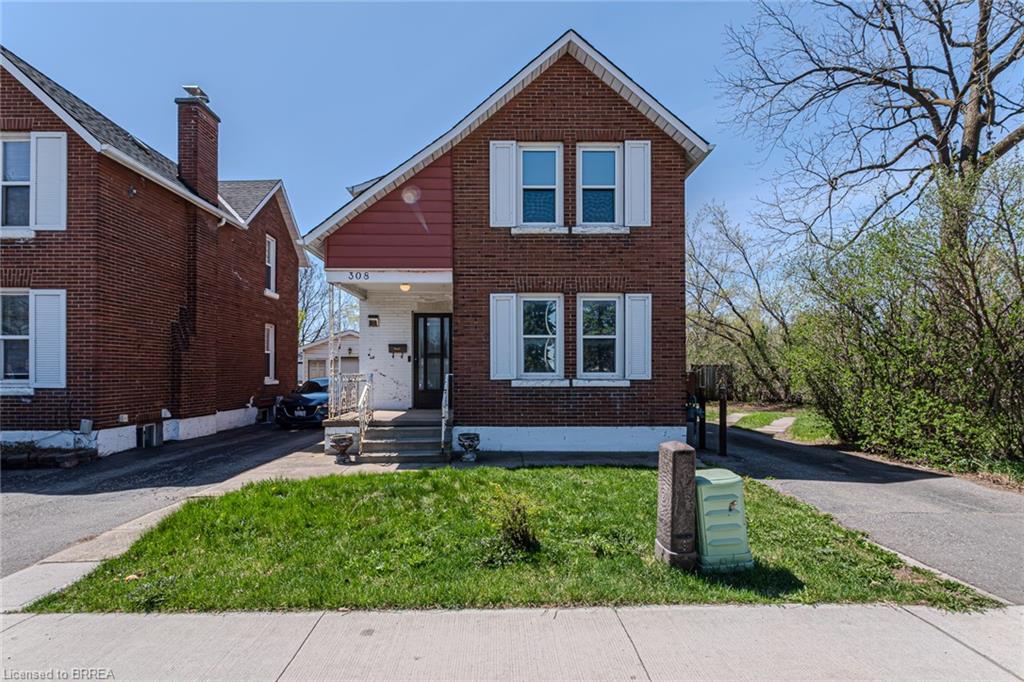 308 Dundas Street N Property Photo