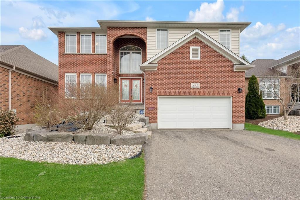 227 The Lions Gate Property Photo