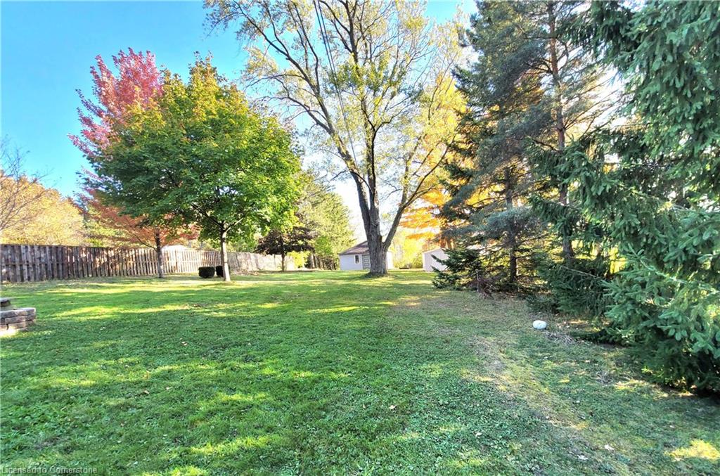 111 Riverbank Drive N Property Photo