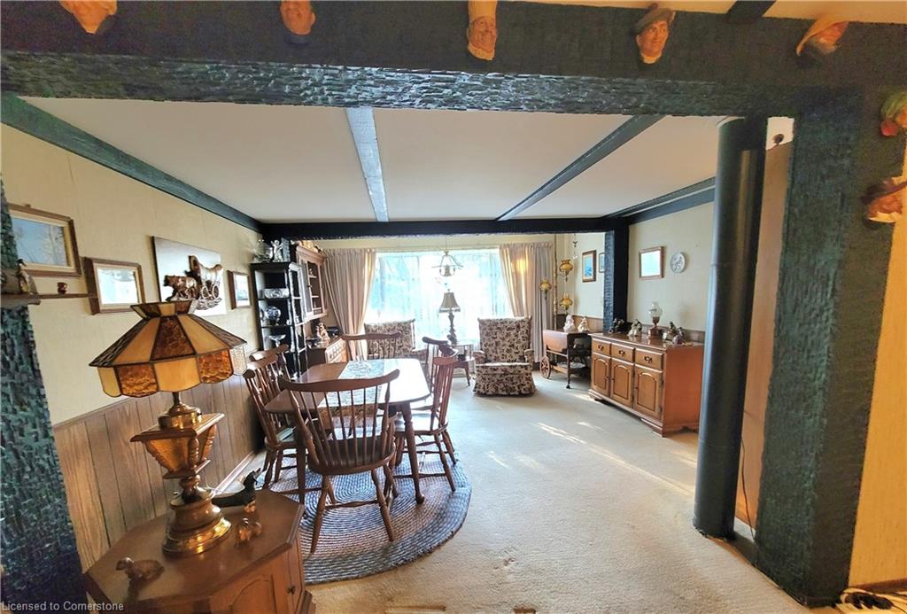 111 Riverbank Drive N Property Photo 26