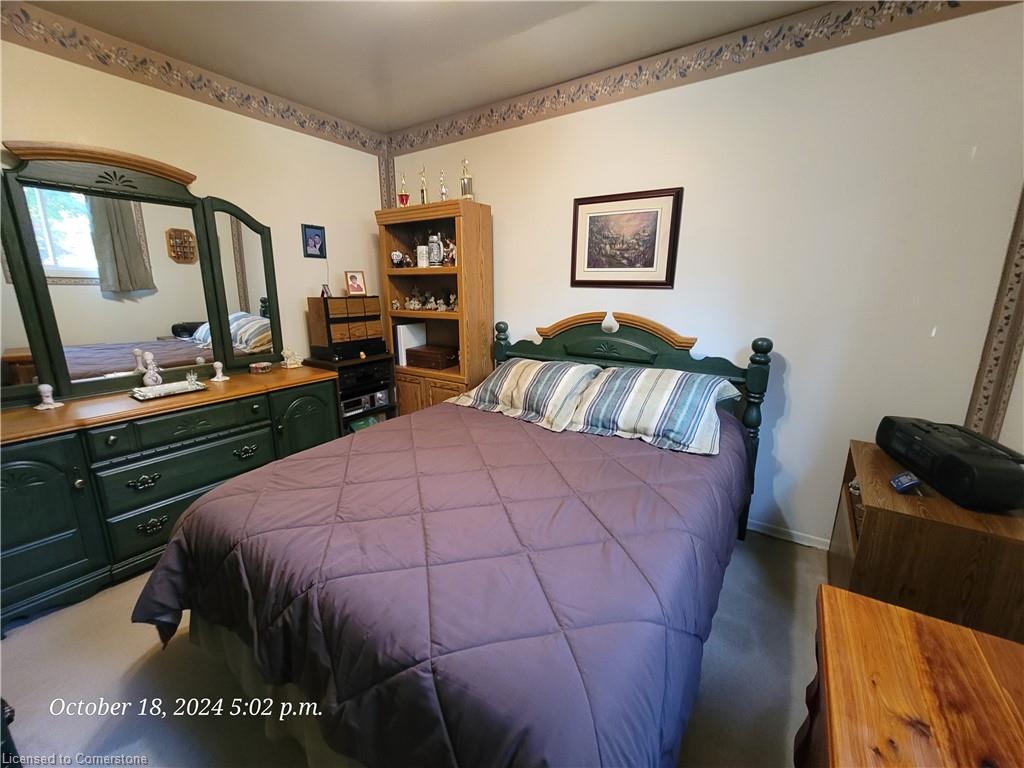 111 Riverbank Drive N Property Photo 31