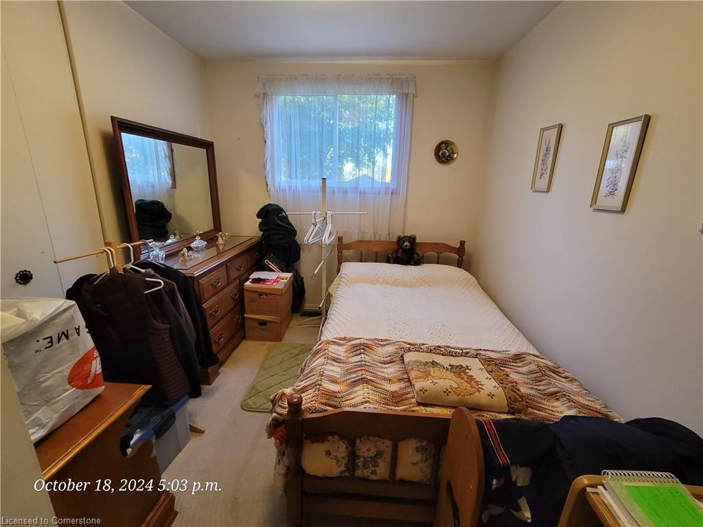 111 Riverbank Drive N Property Photo 33