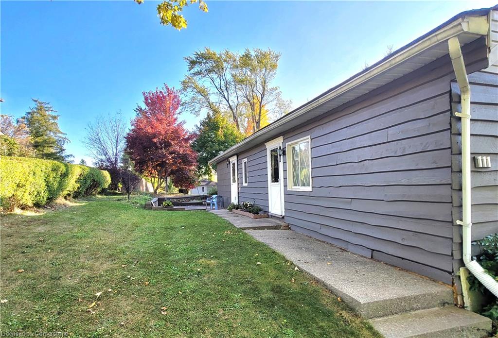 111 Riverbank Drive N Property Photo 47
