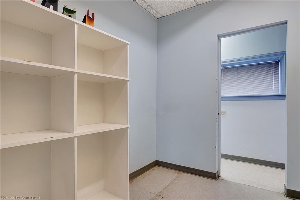 204 King Street E Property Photo 11