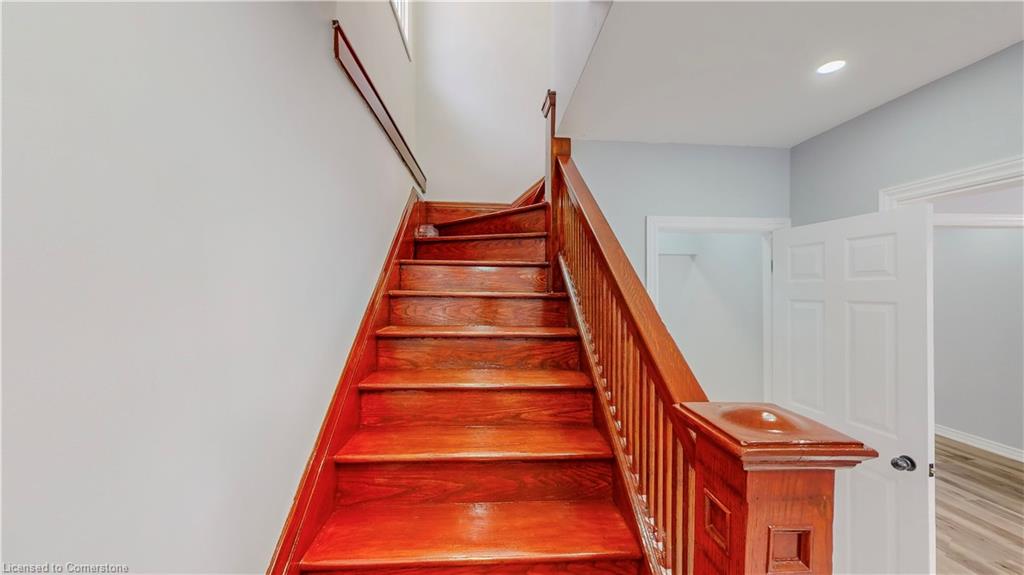 4357 Seneca Street Property Photo 21