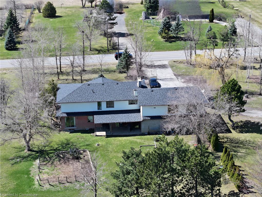 96 Second Road E Property Photo 13