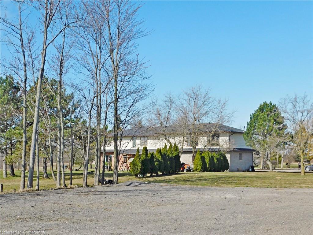 96 Second Road E Property Photo 39