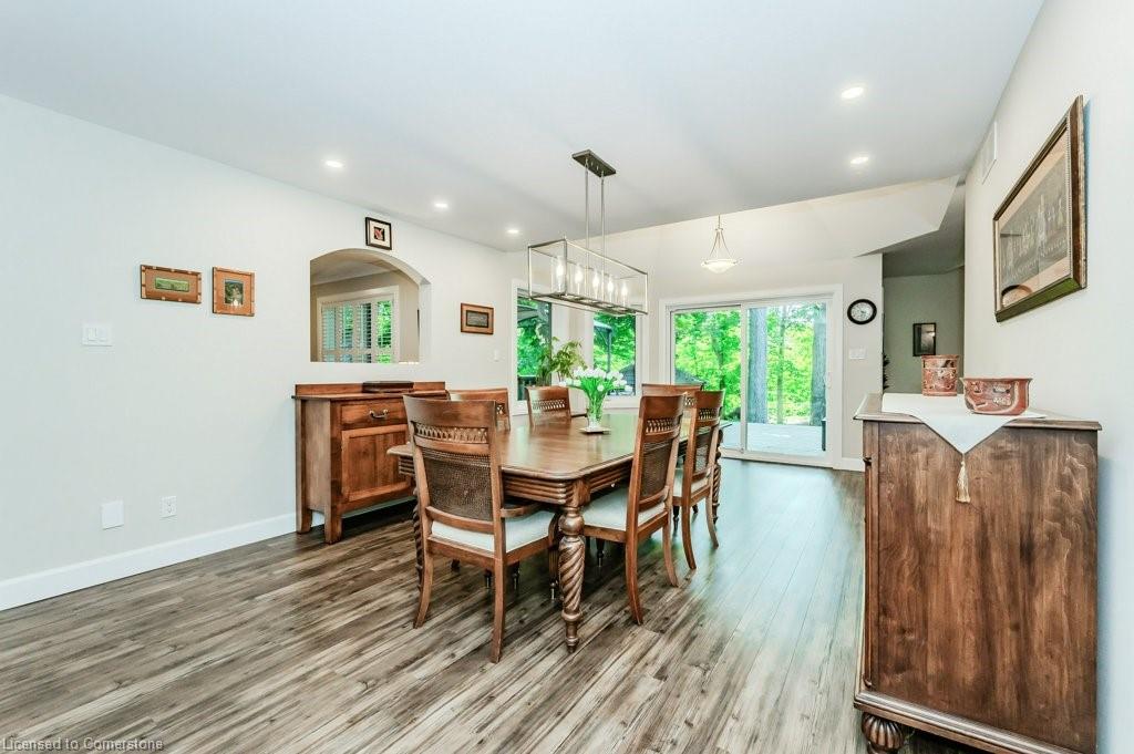 219 Corrie Crescent Property Photo 6