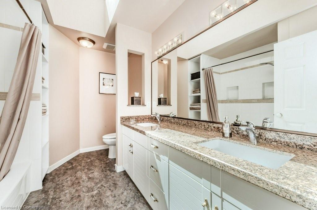 219 Corrie Crescent Property Photo 19