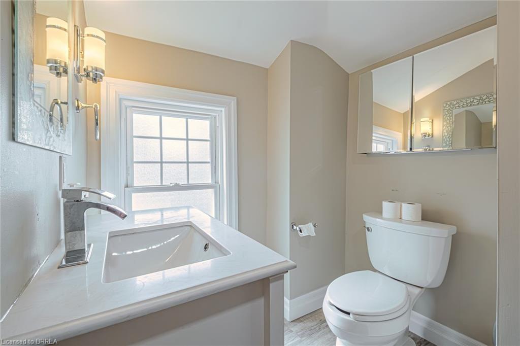 180 Brant Avenue Property Photo 18