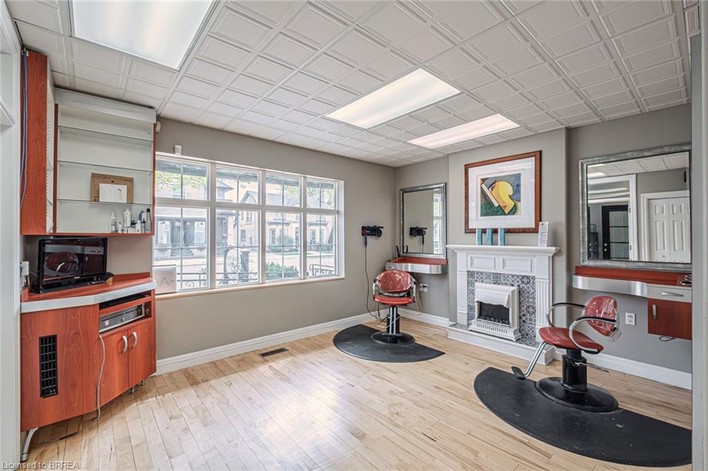 180 Brant Avenue Property Photo 19