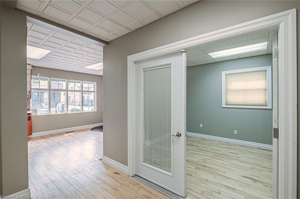180 Brant Avenue Property Photo 25
