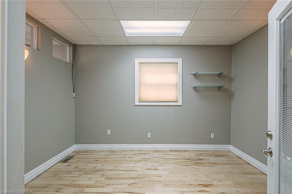 180 Brant Avenue Property Photo 26