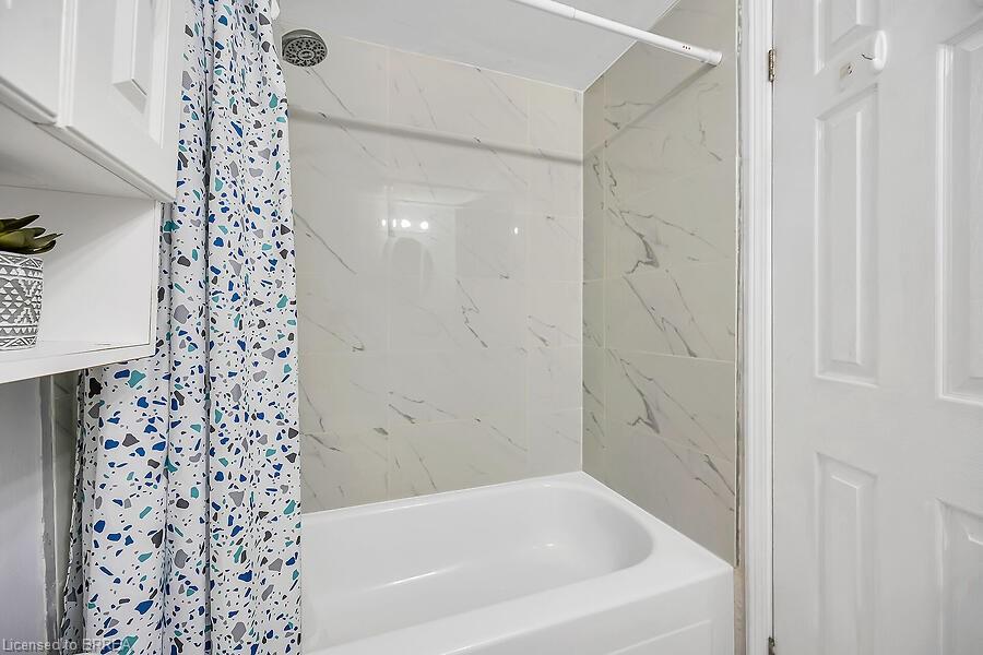 300-640 West Street Property Photo 45