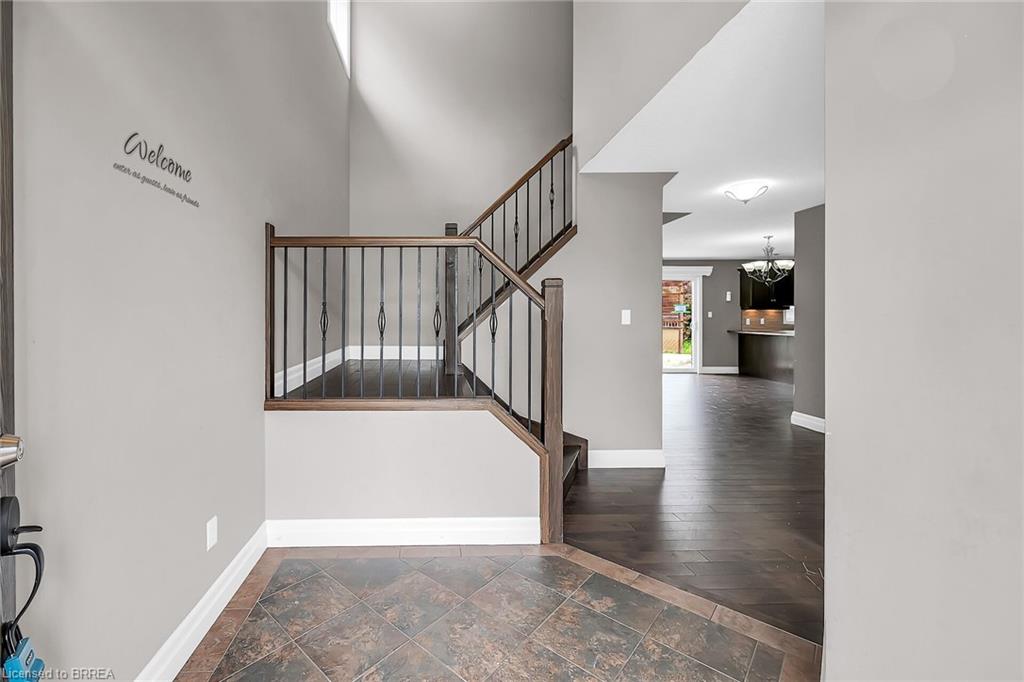 505 Lakeview Drive Property Photo 3