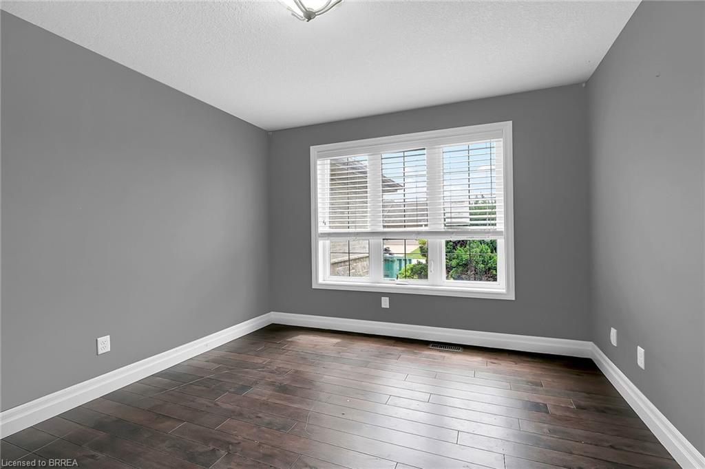 505 Lakeview Drive Property Photo 5