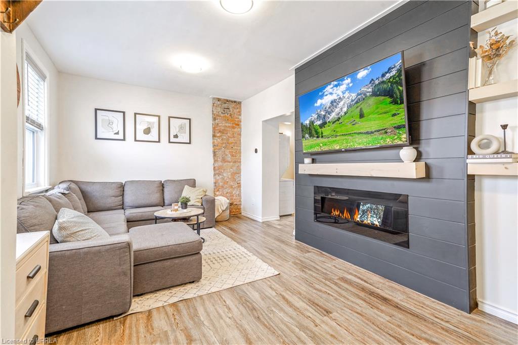 79 Palace Street Property Photo 6