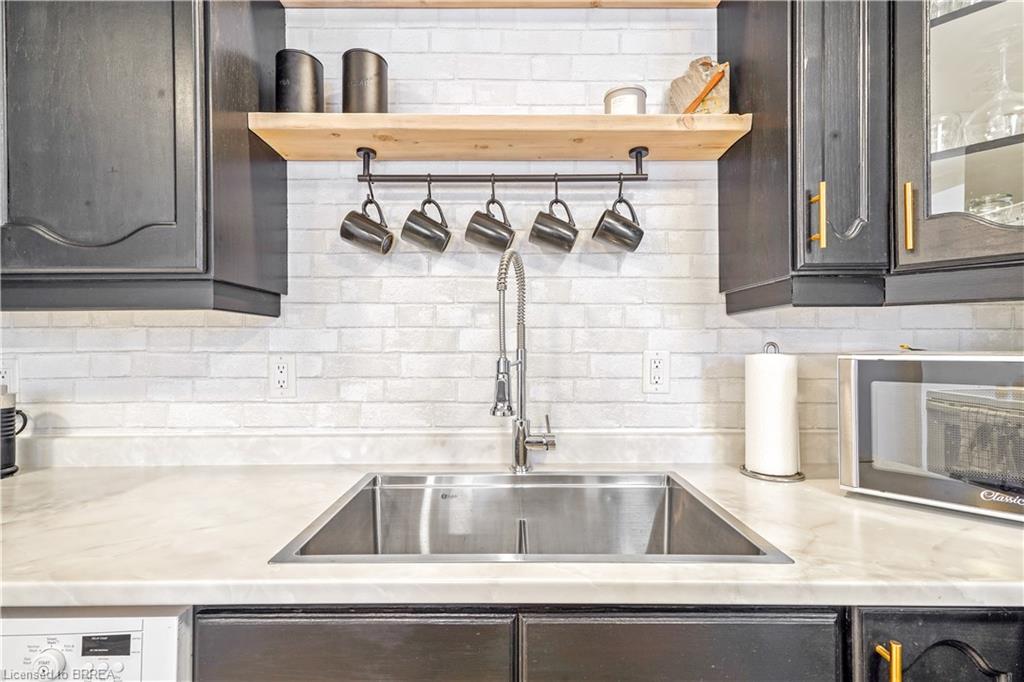 79 Palace Street Property Photo 10