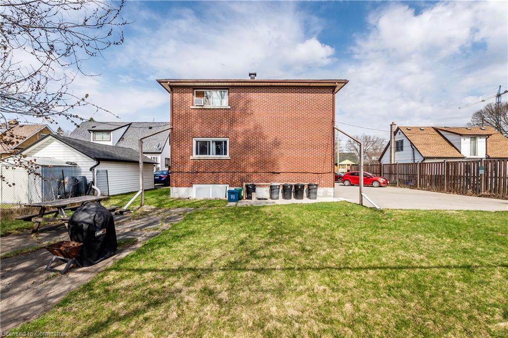 43 6 Avenue Property Photo 24