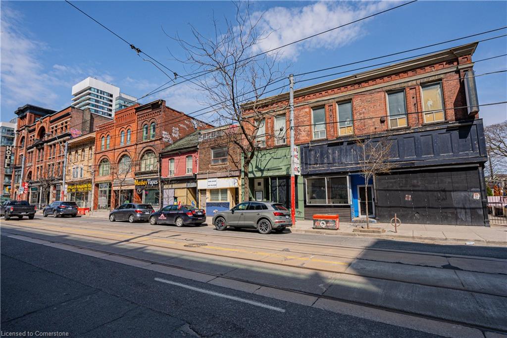 1194 Queen Street W Property Photo 7