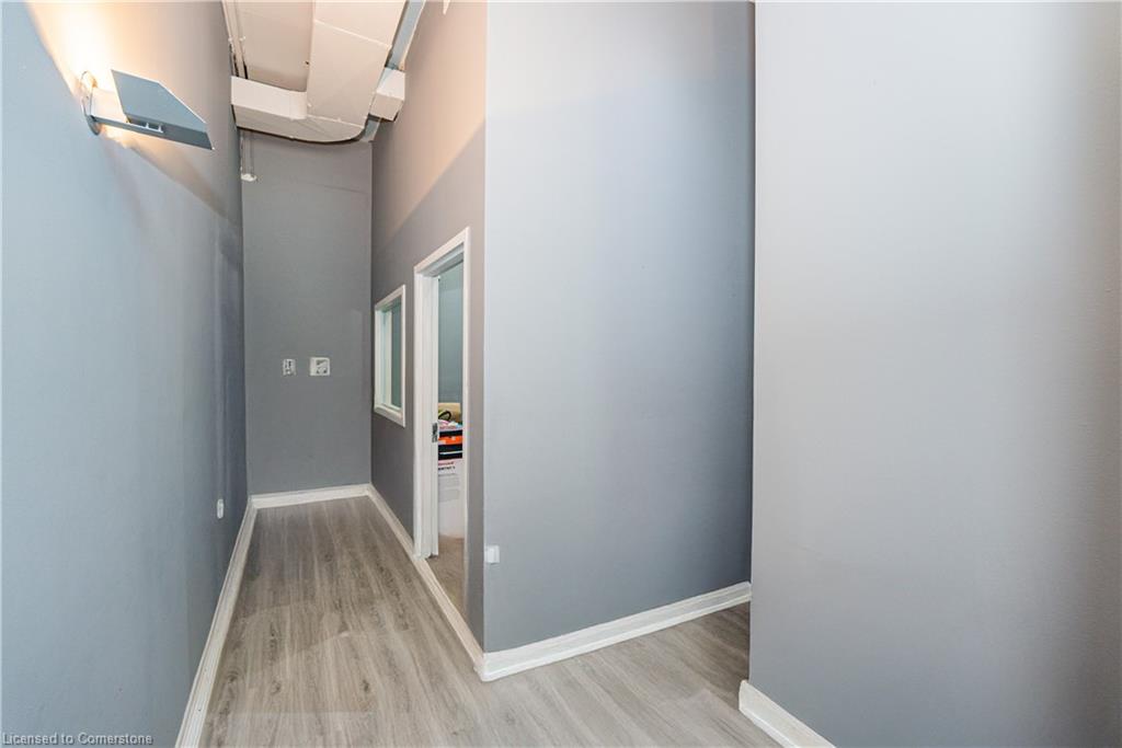 1194 Queen Street W Property Photo 16